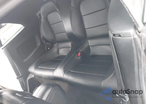 2016 Ford Mustang Ecoboost Premium z USA, uszkodzony, nr VIN 1FATP8UH8G5254095